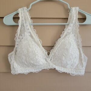 aerie White Lace Bralette with Scalloped Trim